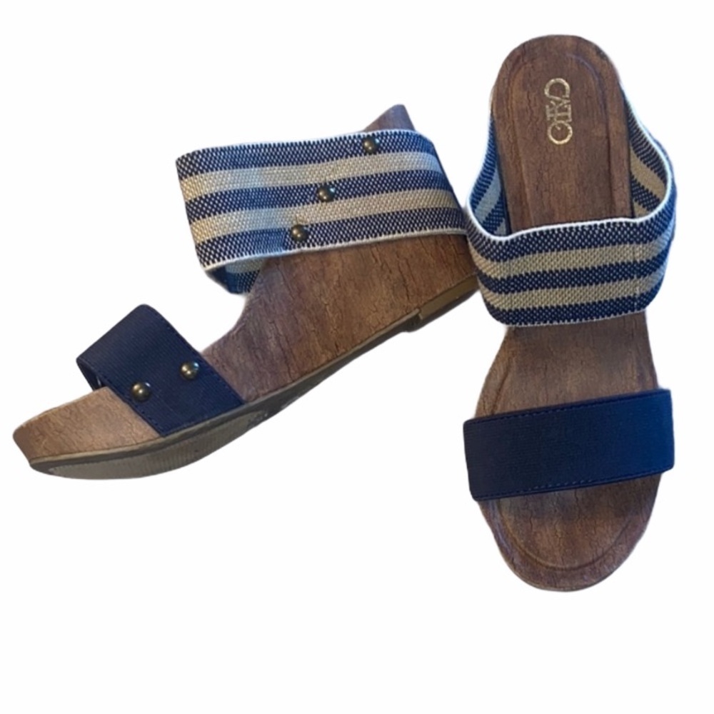 Cato Blue & Striped Wedge Sandals With Faux Wood Sole & Stud Detail Size 8M